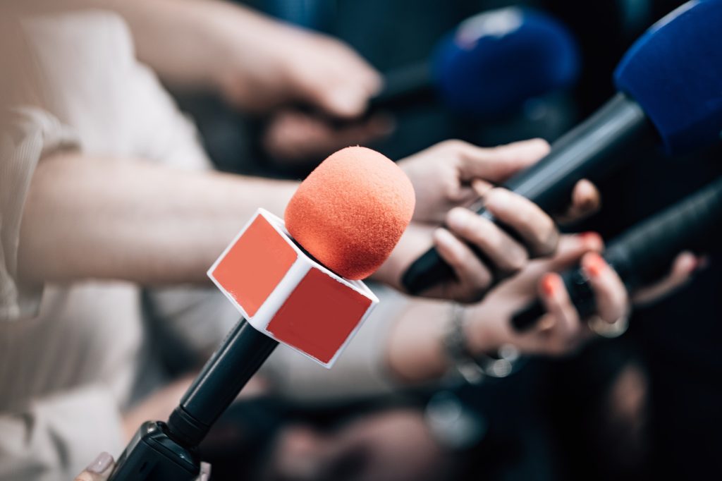  Electrical Device, Microphone, Crowd, Person, Body Part, Hand