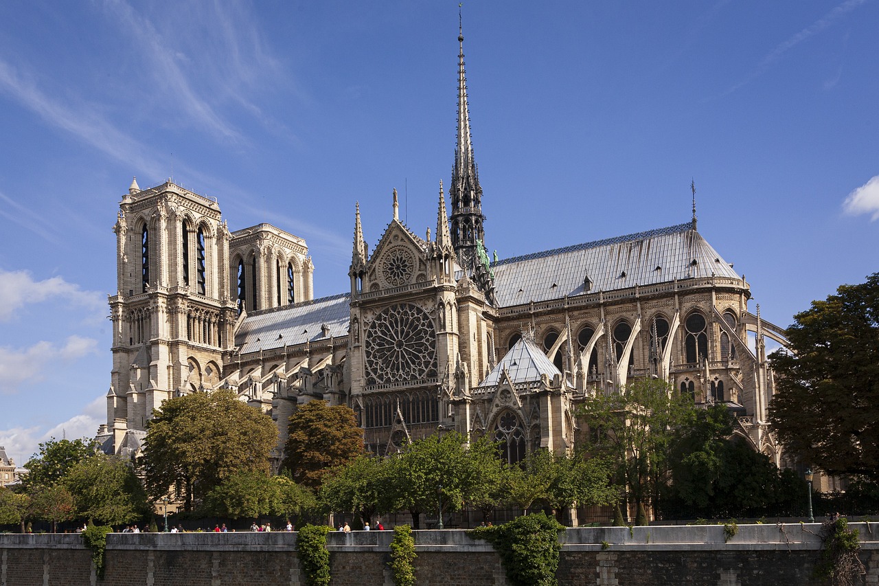 How lasers helped rebuild Notre Dame
