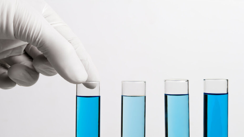 A new robotic system combines machine learning and decision-making to detect and classify drinking water samples.