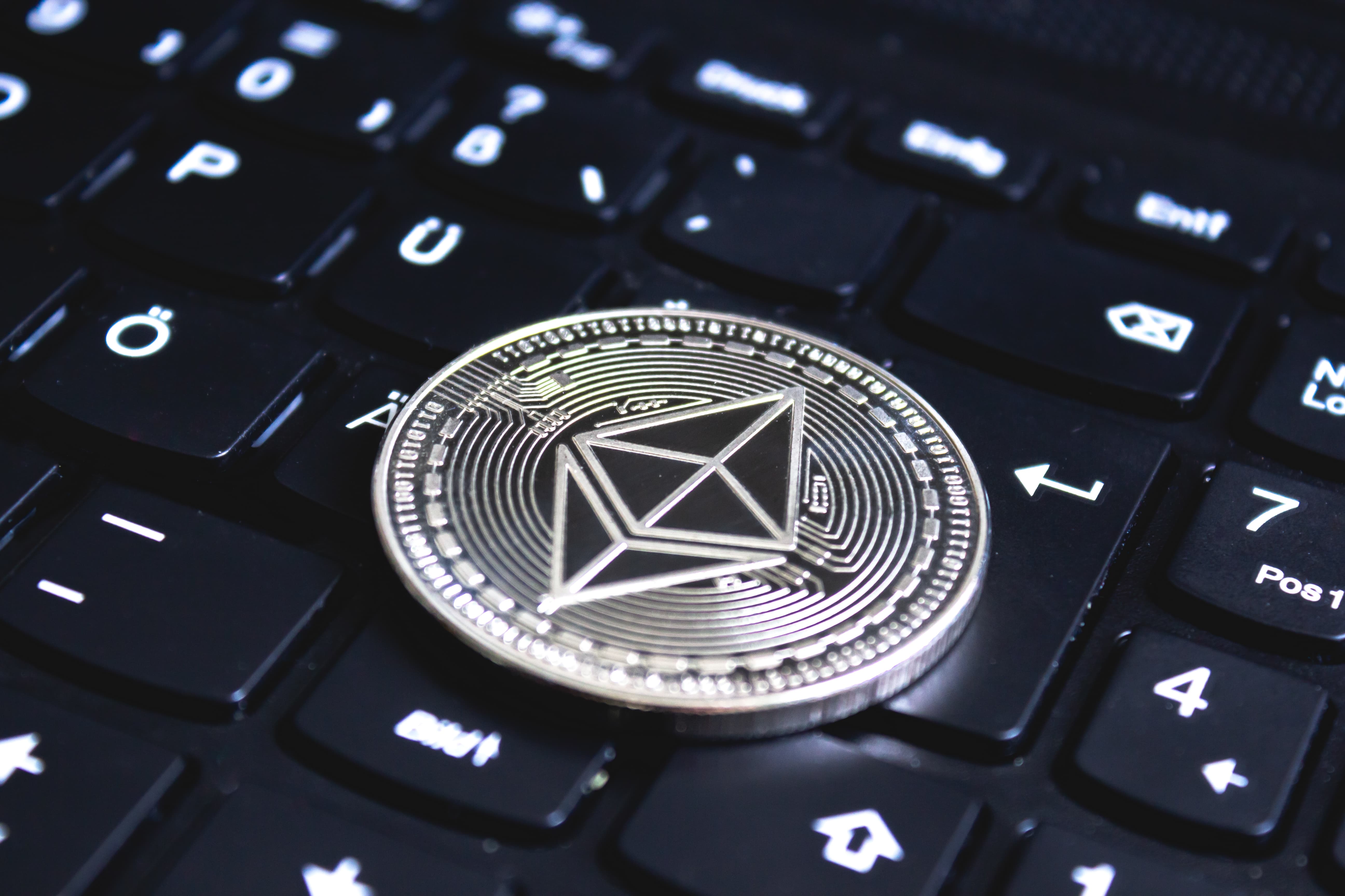 Quantum-proof cryptography emerges as key test for stablecoins