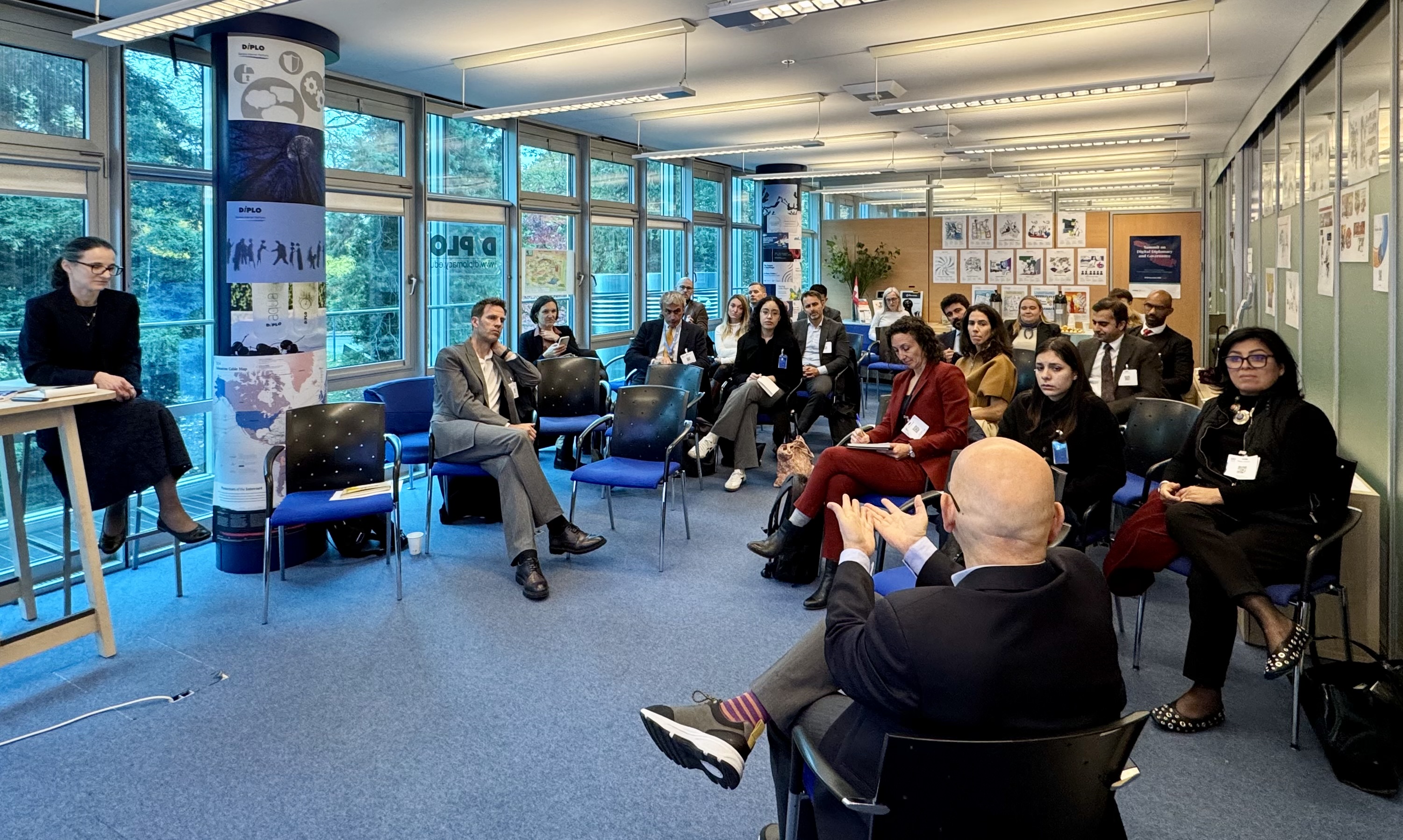 IMG_4130 Adult, Female, Person, Woman, People, Crowd, Male, Man, Chair, Furniture, Clothing, Footwear, Shoe, Accessories, Bag, Handbag, Glasses, Indoors, Formal Wear, Suit, Architecture, Building, Audience, Face, Head, Lucas Bernardi, Mehdi Hasan, Natalia Contesse, Sudeep Kumar, Natalie Geisenberger, Terry Campese, Alexander Shokhin, Łukasz Burliga