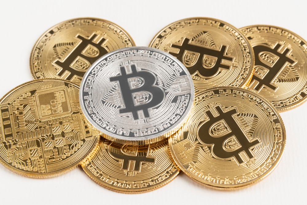 Heavy sell pressure pushes Bitcoin back under $94,000