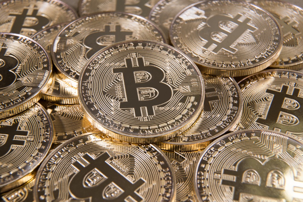 SEC staff outlines broker limits for self-custodial crypto interfaces